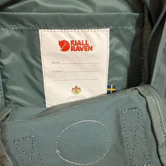FJALLRAVEN Kånken Sling Crossbody Bag - Picture 3 of 4